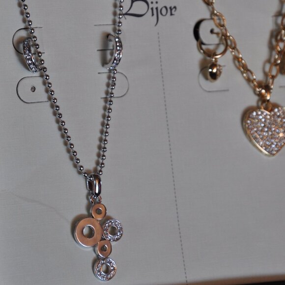 Bijoux, Bijor Earing Necklace Jewelry Set Silver & Gold Tone Rhinestone Accents - Picture 4 of 4